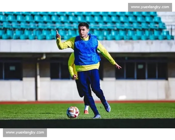 卢卡斯:伤病淬炼与欧冠荣耀的双面赛季 卢卡斯:伤病淬炼与欧冠荣耀的双面赛季